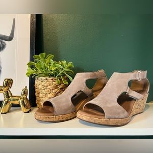 Clarks Unstructured Suede Wedge Sandals